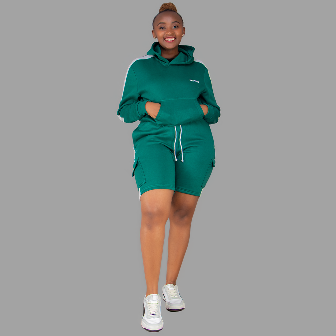 Women Green/White Sweatshort Set