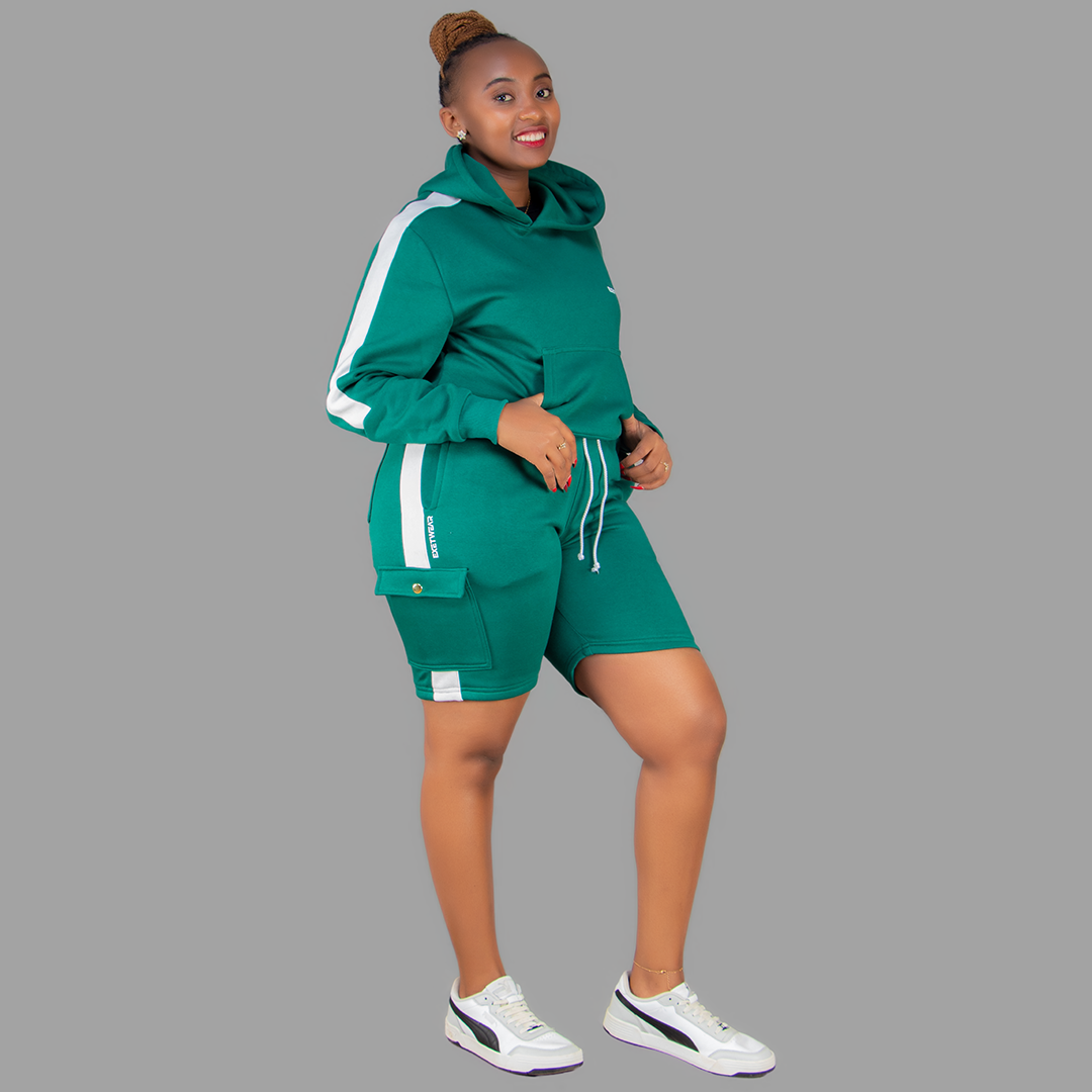 Women Green/White Sweatshort Set