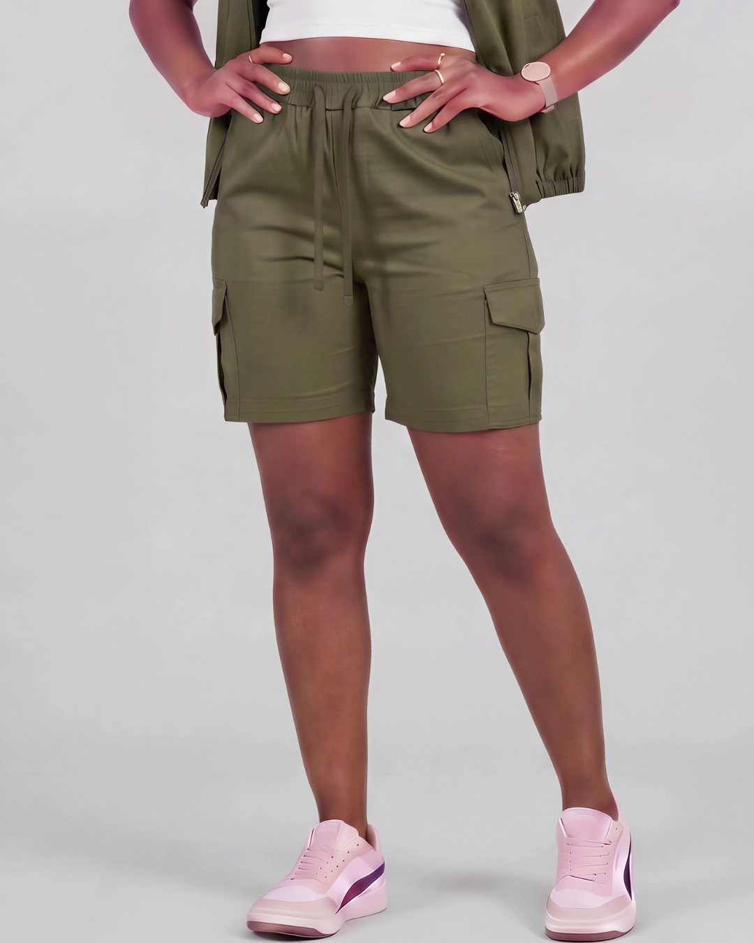 Women's Tapered Cargo Shorts + Twill Vest Set