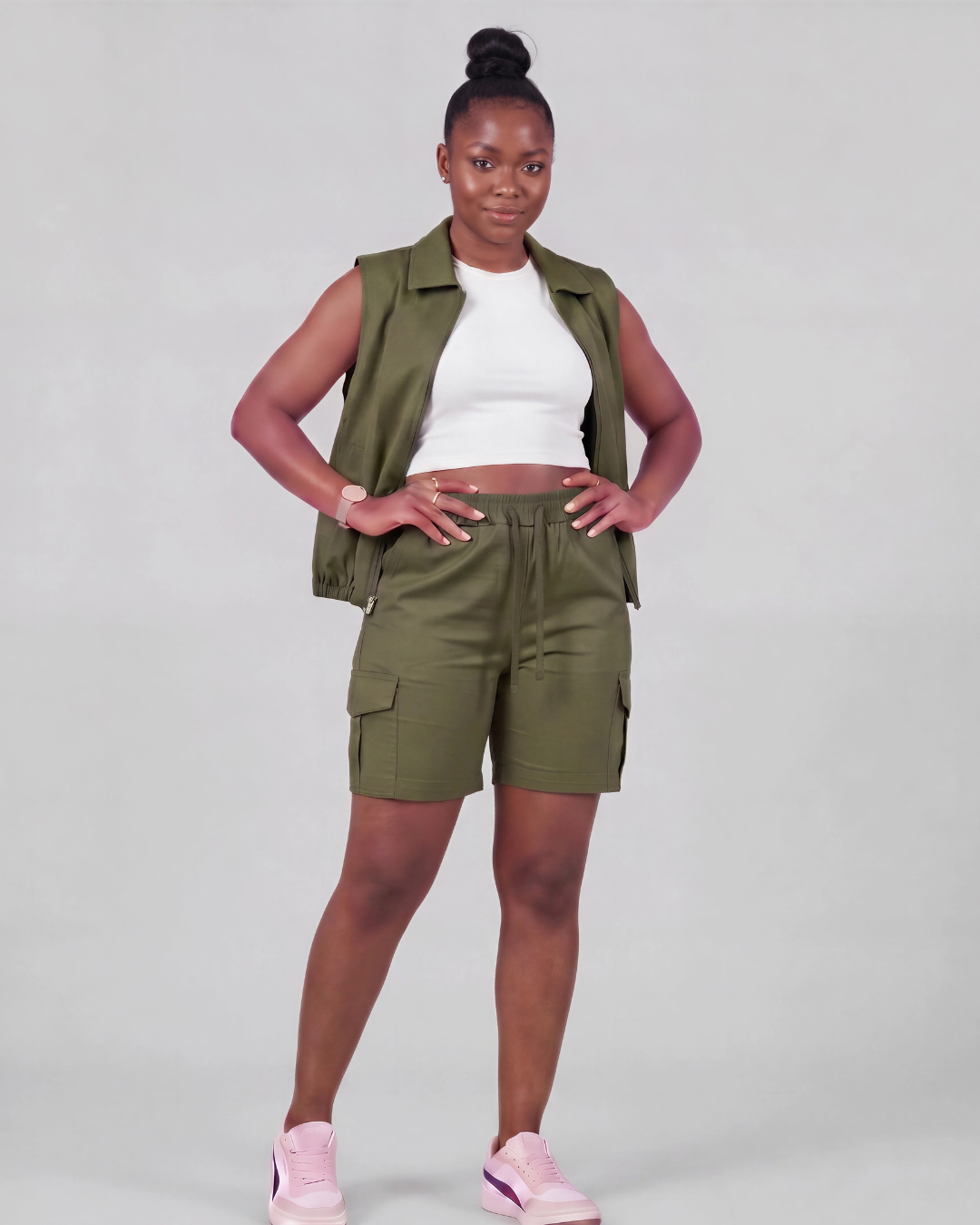 Women's Tapered Cargo Shorts + Twill Vest Set