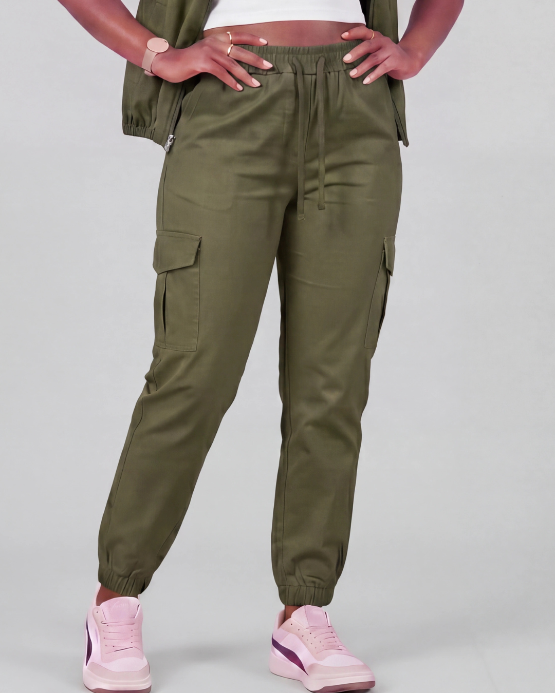 Women's Tapered Cargo Pants + Twill Vest Set