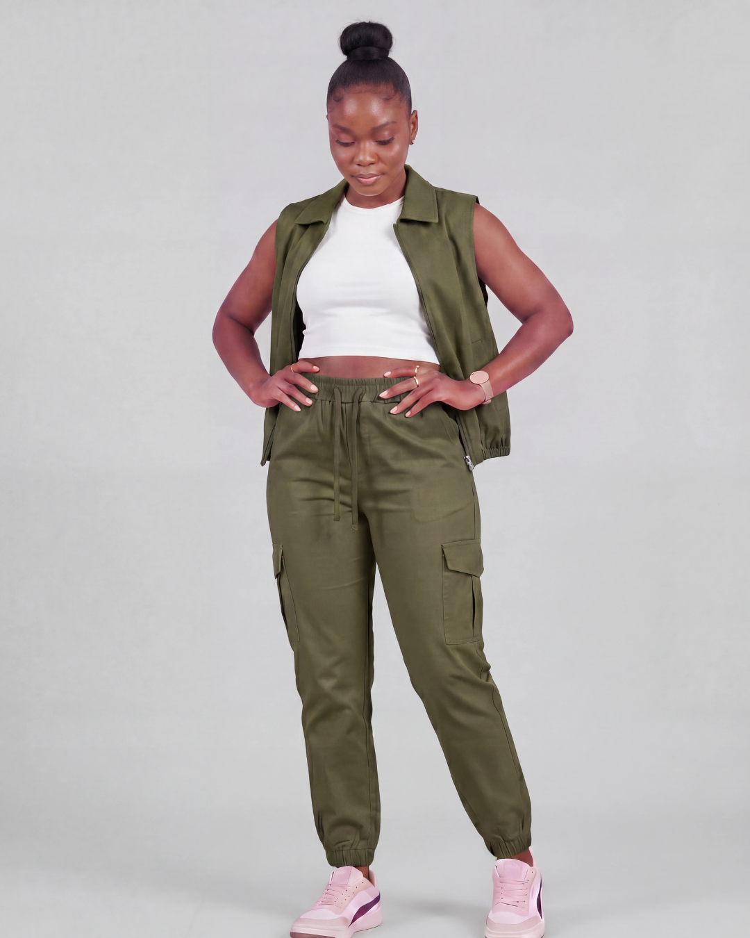 Women's Tapered Cargo Pants + Twill Vest Set