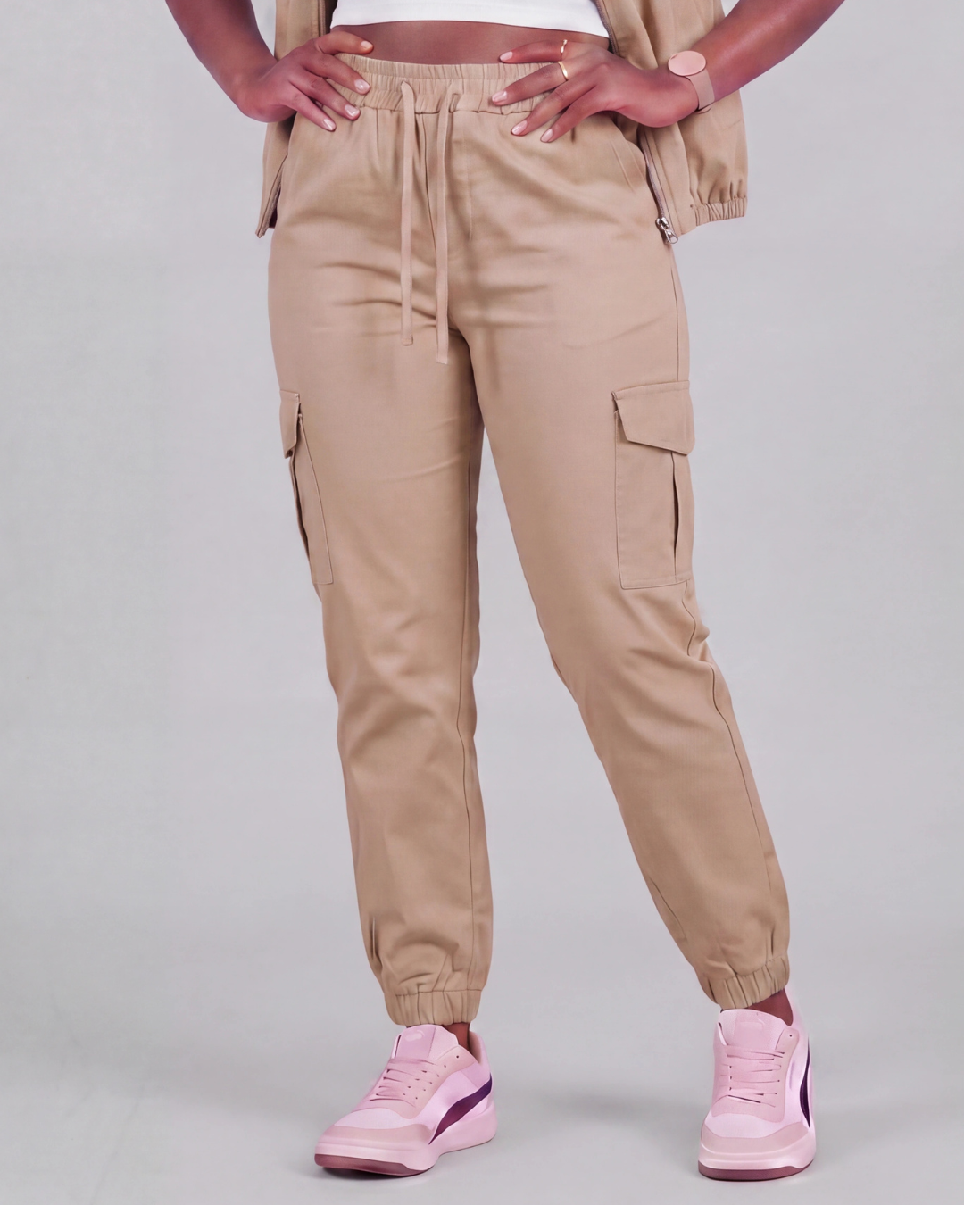 Women's Tapered Cargo Pants + Twill Vest Set