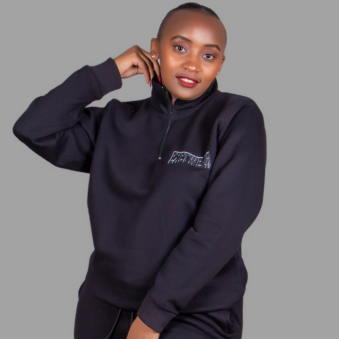 Exetwear Women's Zip-Up Sweatshirt in Black