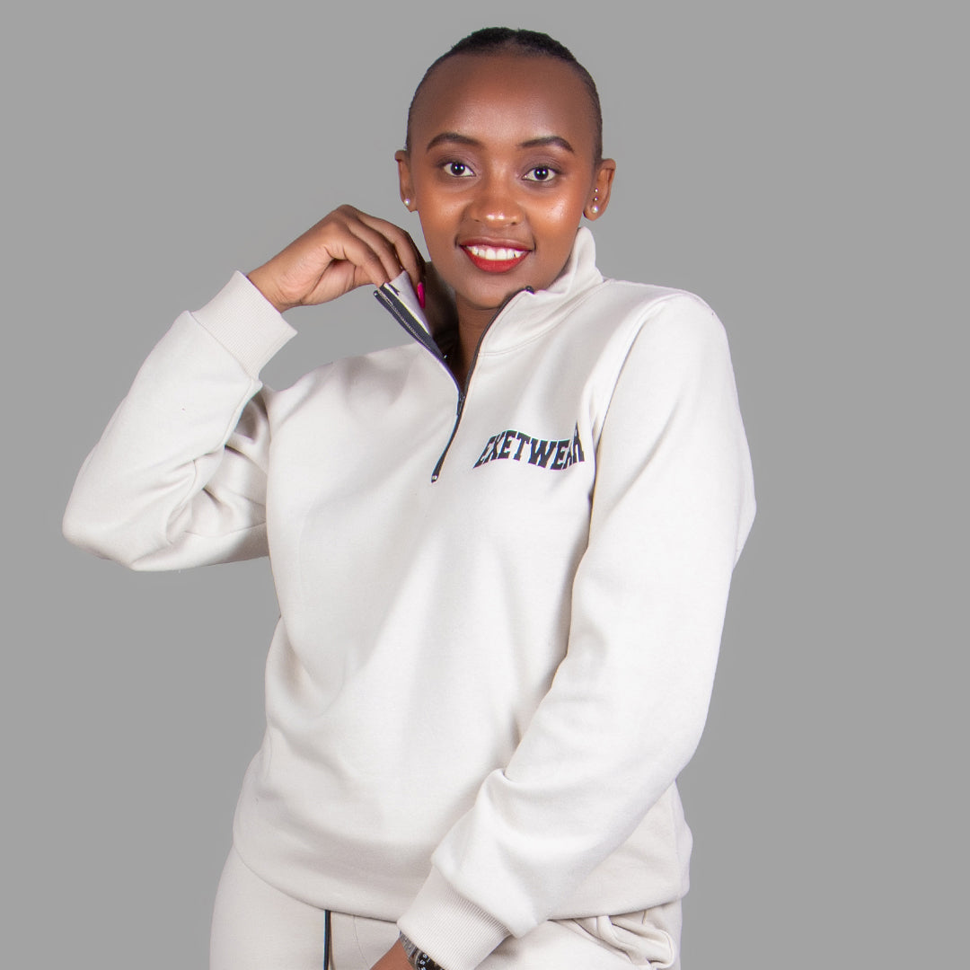 Exetwear Women's Zip-Up Sweatshirt in Beige