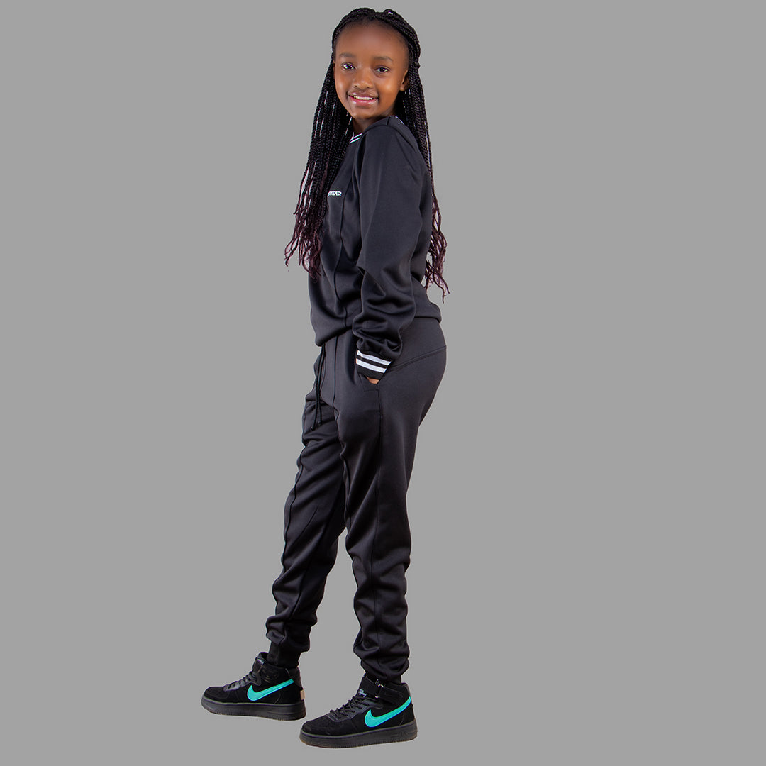 Exetwear Kids' Black Jogger Set