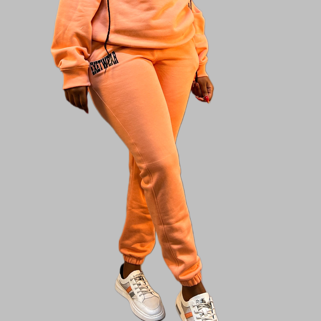 Women Zip-up sweatshirt set (Peach)